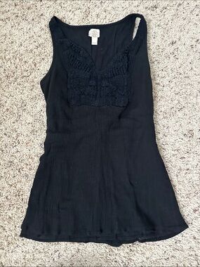 Mudd Black Lace-Front Sleeveless Tank